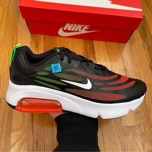 Nike Air Max Exosense SE Women’s Sneakers